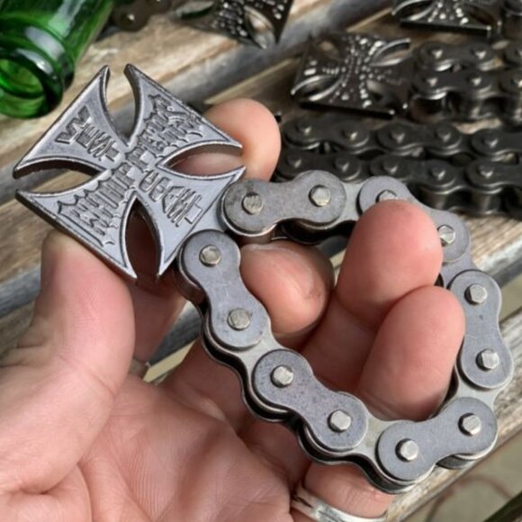 BOTTLE OPENER WCC WEST COAST CHOPPER CHAIN MOTORCYCLE BIKER USA KEYCHAIN - Picture 1 of 3